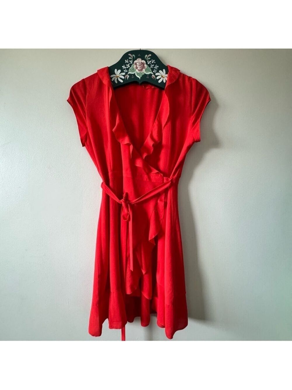 Sunday Best Red Ruffled Wrap Sundress. size 4 - Picture 2 of 7